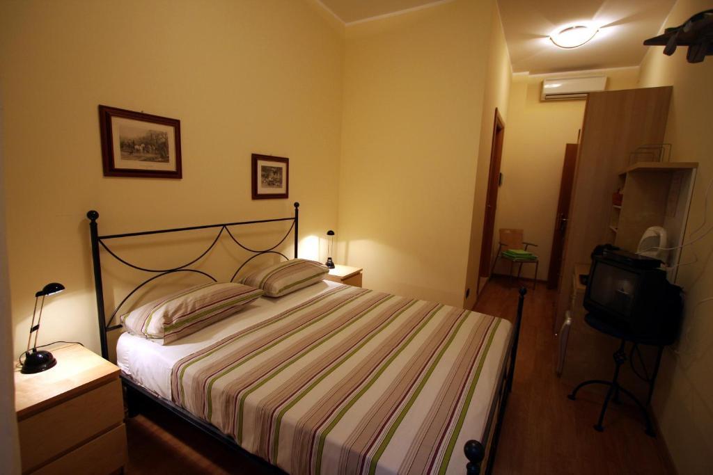 Bed And Breakfast Centrostorico Sarnico Eksteriør bilde